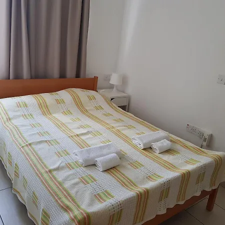 Apartament Valentinos Court *