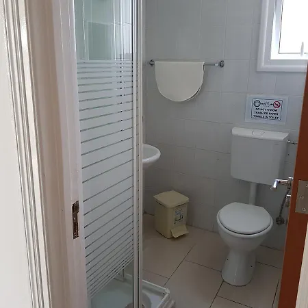 Valentinos Court * Pafos