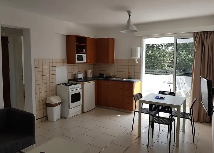 Valentinos Court Paphos