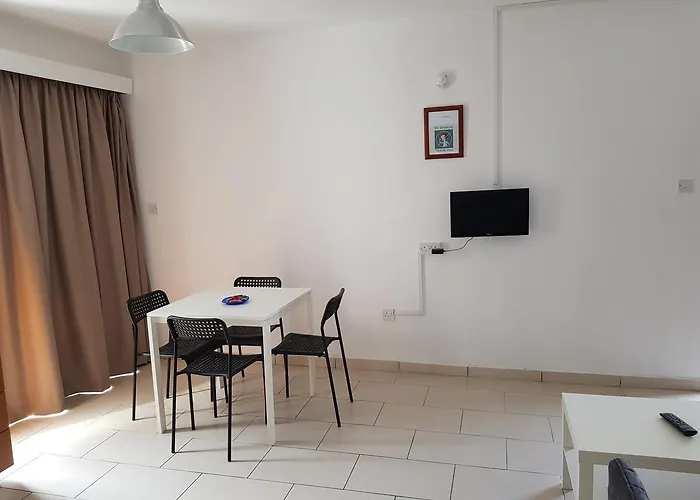 Valentinos Court Lejlighed *