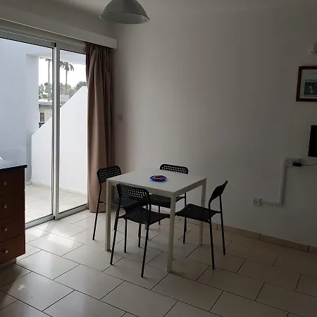 Apartamento Valentinos Court *