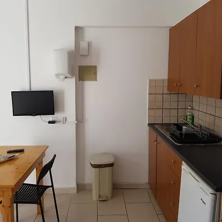 Valentinos Court Apartamento Pafos
